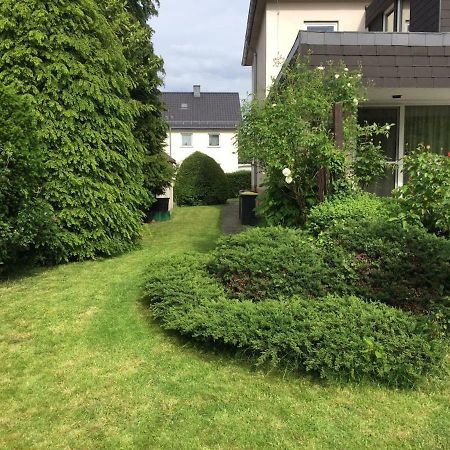 Entire House, Quiet City Location, Garden, Parking ビーレフェルト エクステリア 写真