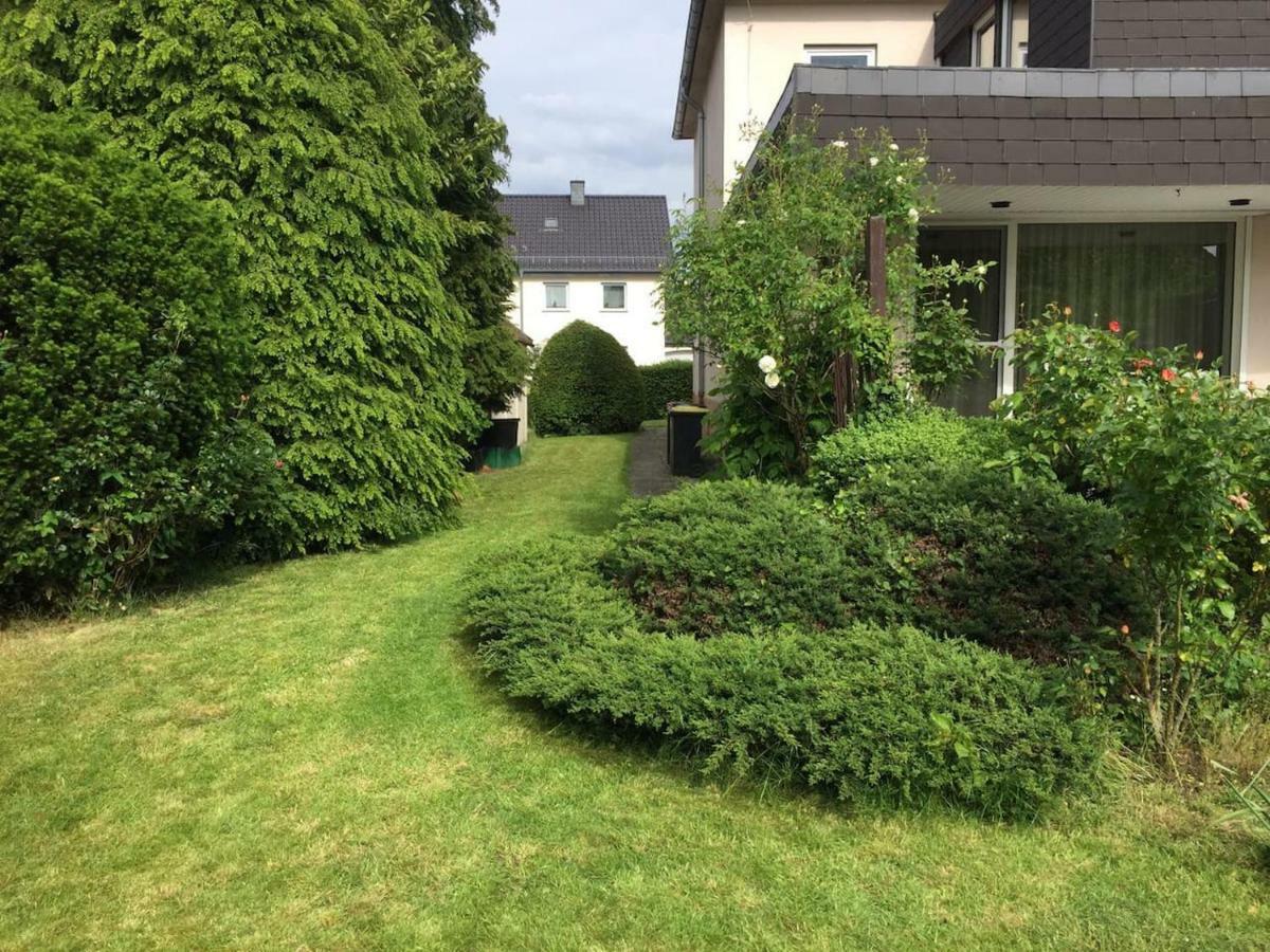 Entire House, Quiet City Location, Garden, Parking ビーレフェルト エクステリア 写真