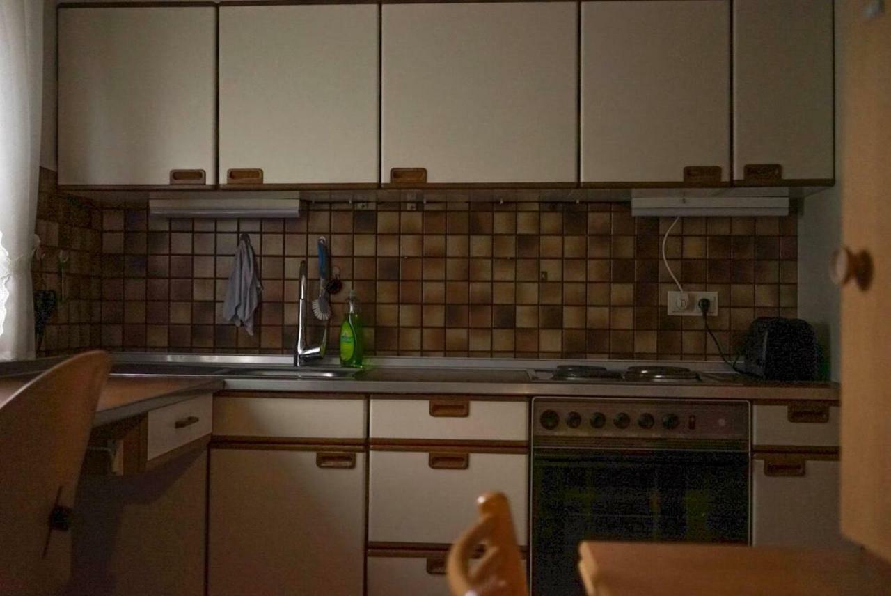 Entire House, Quiet City Location, Garden, Parking ビーレフェルト エクステリア 写真